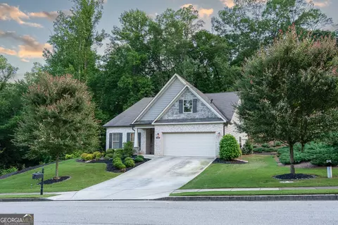 1325 Burnam Wood Dr, Gainesville, GA 30501