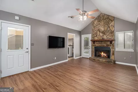 Living - 113 Caldwell Dr, Hampton, GA 30228 photo 2 of 2