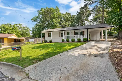5423 Colony Dr, Columbus, GA 31909