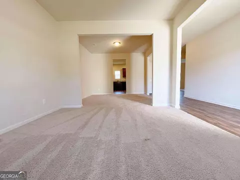 279 Darling Ln, Pendergrass, GA 30567 photo 6