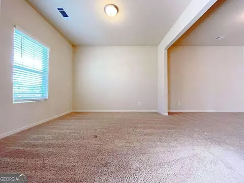 279 Darling Ln, Pendergrass, GA 30567 photo 4