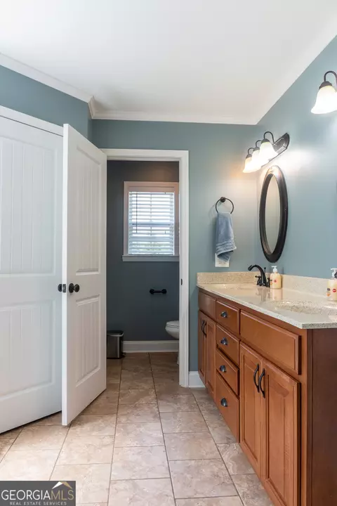 Bath - 117 Lovett Scott Rd, Adrian, GA 31002 photo 6 of 8