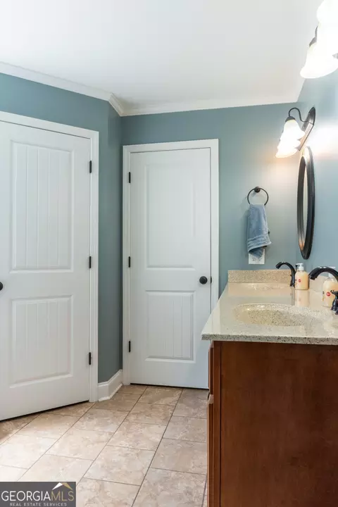 Bath - 117 Lovett Scott Rd, Adrian, GA 31002 photo 4 of 8