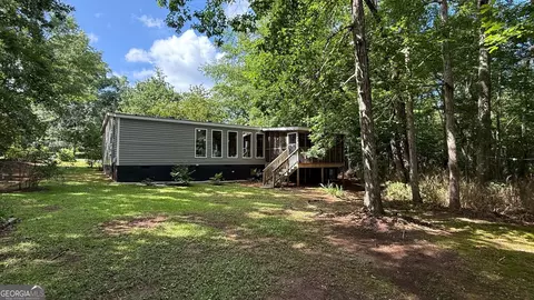 543 Lakeshore Dr, Jackson, GA 30233 photo 3