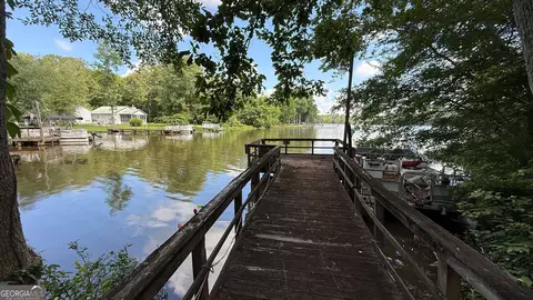543 Lakeshore Dr, Jackson, GA 30233 photo 5