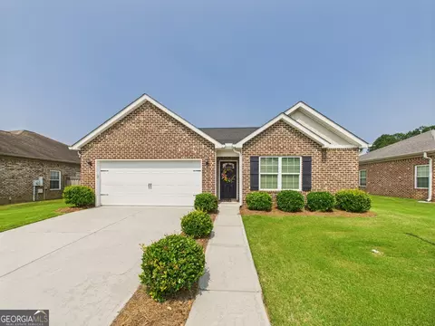 219 Cottage Cir, Byron, GA 31008