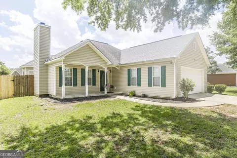 118 Knights Brg, Warner Robins, GA 31093