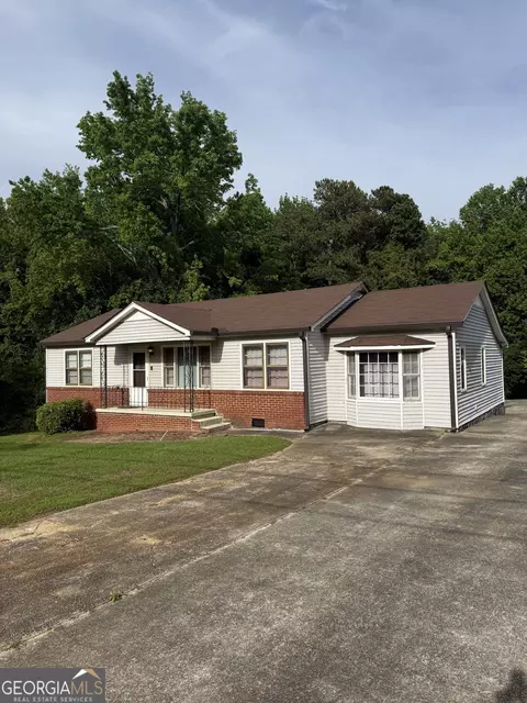 5225 Silhouette Ln SW, Mableton, GA 30126