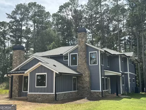 73 Woodlake Crt, Hartwell, GA 30643