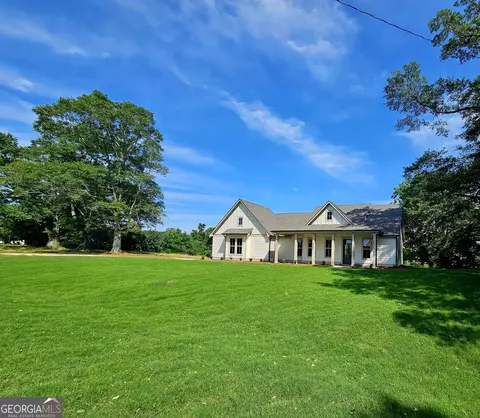 2257 Welcome Rd, Roopville, GA 30170