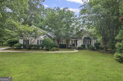 255 S Shore Dr, Newnan, GA 30263
