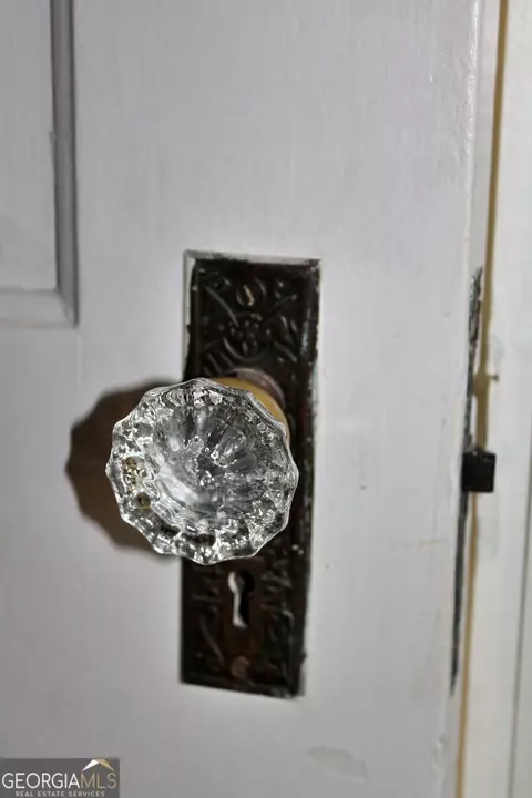 Entry Way - 120 Holmes St, Barnesville, GA 30204 photo 4 of 4
