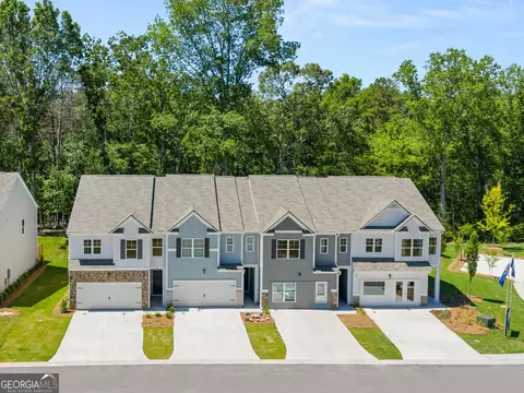4176 Kestrel Ct, Gainesville, GA 30506