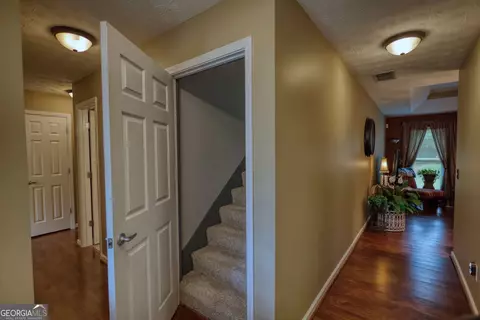 Entry Way - 55 Ashton Pl, Covington, GA 30016 photo 2 of 4
