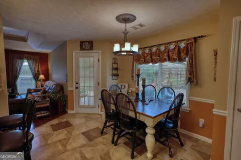 Dining - 55 Ashton Pl, Covington, GA 30016 photo 3 of 3