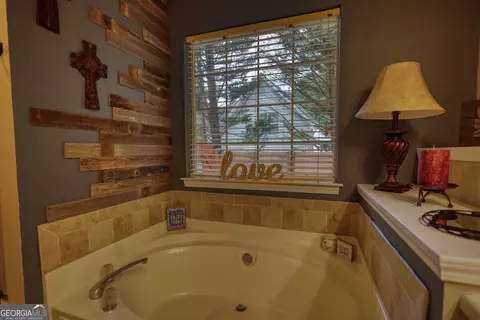 Bath - 55 Ashton Pl, Covington, GA 30016 photo 6 of 7