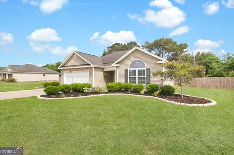 604 Hampstead Ave, Statesboro, GA 30458