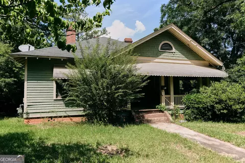 8 D Ave, Thomaston, GA 30286