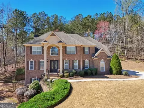 5615 Toccoa Dr, Douglasville, GA 30135