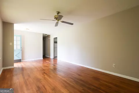 Living - 531 Ansley Ave, Perry, GA 31069 photo 3 of 4