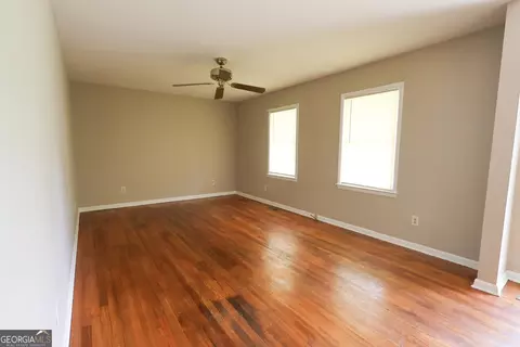 Living - 531 Ansley Ave, Perry, GA 31069 photo 2 of 4