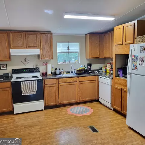 2939 34th Ave SW, Lanett, AL 36863 photo 5