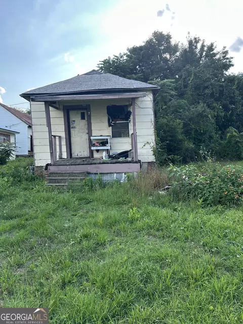 712 S 8th St, Cordele, GA 31015