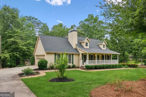 1420 Pilgrim Rd, Cumming, GA 30040