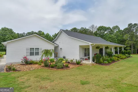 1863 W Fossett Rd, Concord, GA 30206