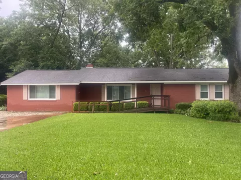 260 Harris Dr, Fort Valley, GA 31030