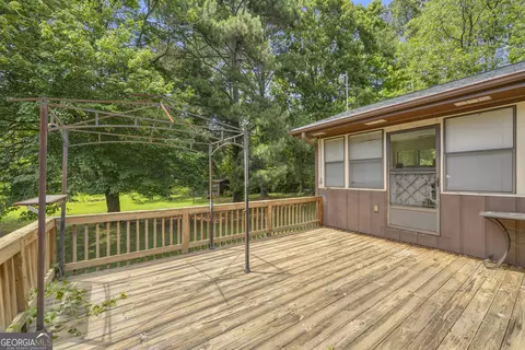 676 Smith Store Rd, Covington, GA 30016 photo 31