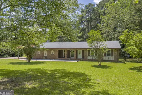 676 Smith Store Rd, Covington, GA 30016 photo 2