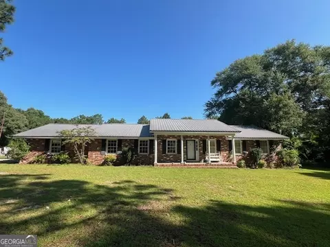327 Jones Rd, Cochran, GA 31014