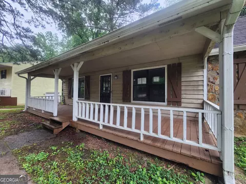 6679 Cameron Rd, Morrow, GA 30260 photo 8