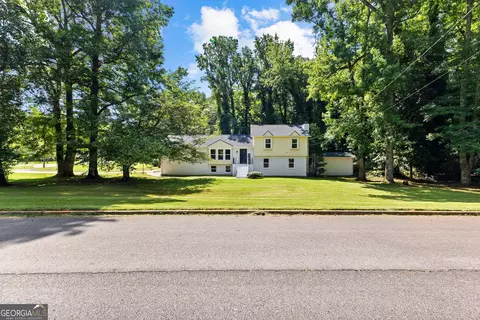 601 Nelson Dr, Thomaston, GA 30286