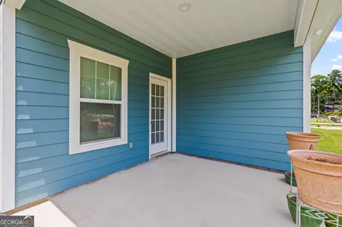 Exterior - 118 Lenox Cir, Lagrange, GA 30241 photo 5 of 6
