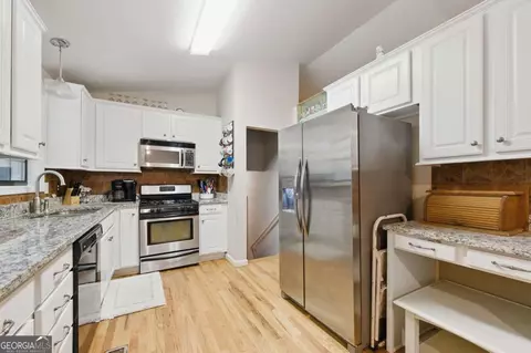 Kitchen - 2031 Dennis Pl, Buford, GA 30519 photo 2 of 2