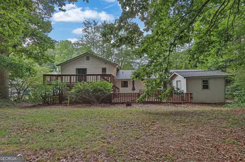 Exterior - 2031 Dennis Pl, Buford, GA 30519 photo 4 of 8