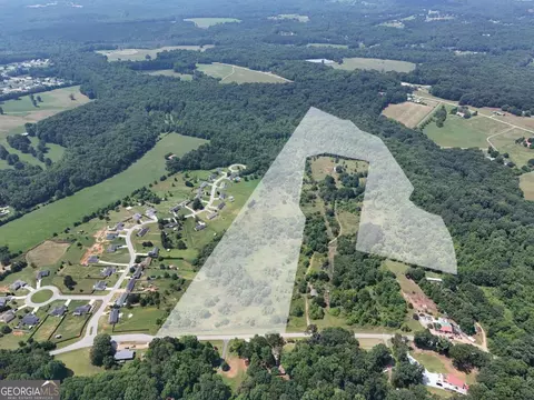 404 Brockton Loop Rd, Jefferson, GA 30549