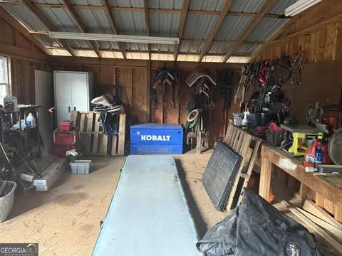 Other - 582 West Rd, Williamson, GA 30292 photo 2 of 12