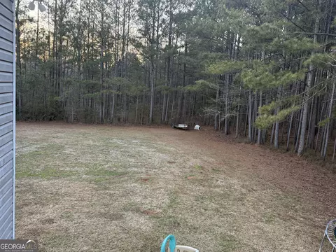 Exterior - 582 West Rd, Williamson, GA 30292 photo 9 of 13