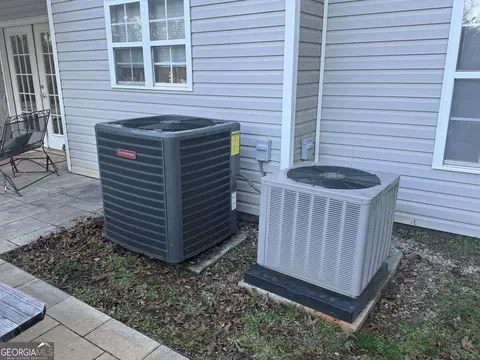 Exterior - 582 West Rd, Williamson, GA 30292 photo 8 of 13