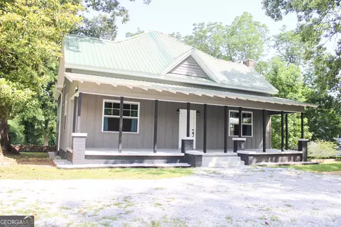 1048 Whites Mill Rd, Valley, AL 36854