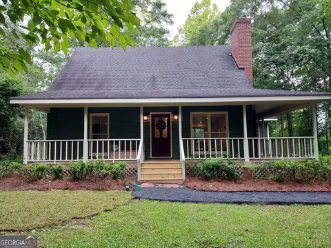 225 Williamson Dr, Williamson, GA 30292