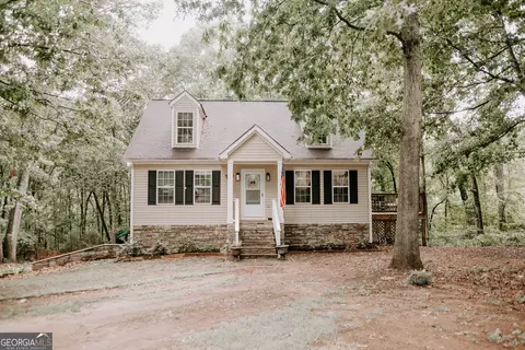 500 Lakeside Rd, Williamson, GA 30292