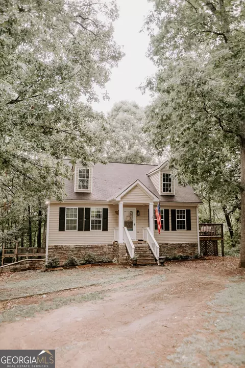 Exterior - 500 Lakeside Rd, Williamson, GA 30292 photo 3 of 8