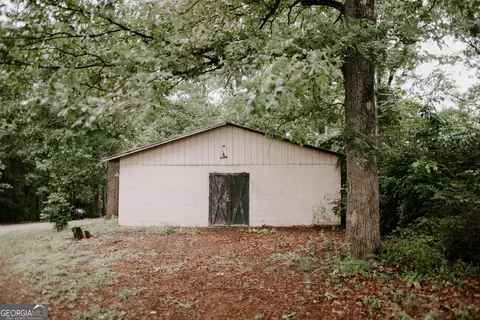 Other - 500 Lakeside Rd, Williamson, GA 30292 photo 9 of 10