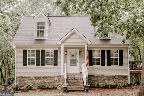 Exterior - 500 Lakeside Rd, Williamson, GA 30292 photo 2 of 8