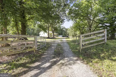1571 Sunshine Rd, Toccoa, GA 30577