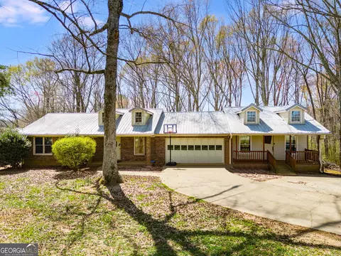 327 Old Muse Rd, Carrollton, GA 30116